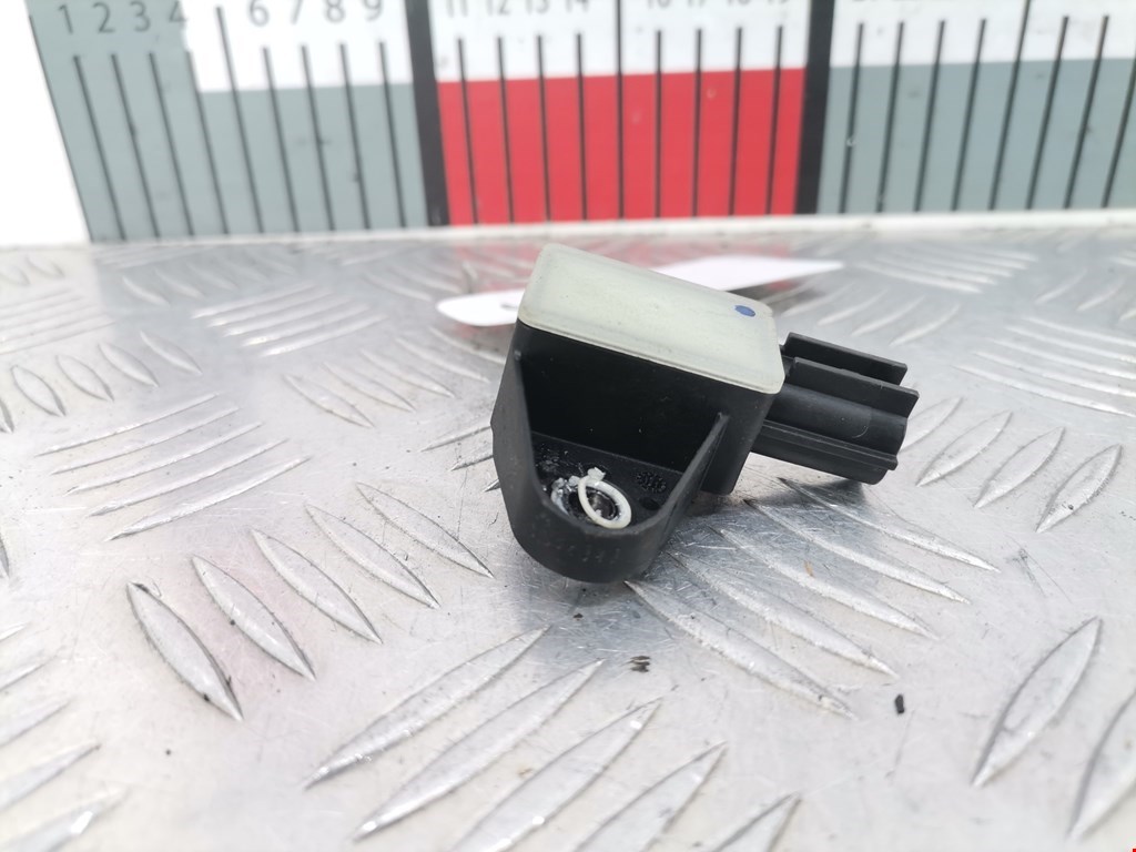 Датчик AIR BAG (подушек безопасности) VOLKSWAGEN Passat B7 2011-2015