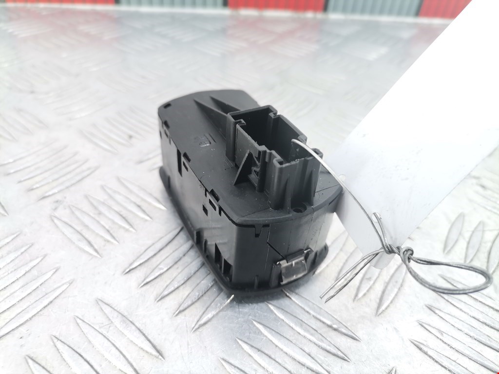 Блок управления стеклоподъемниками OPEL Corsa D 2006-2014