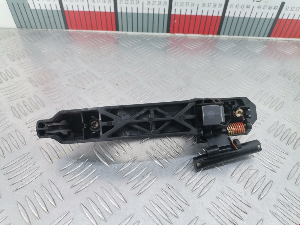 Ручка двери задней наружная левая SUZUKI Swift 2004-2010