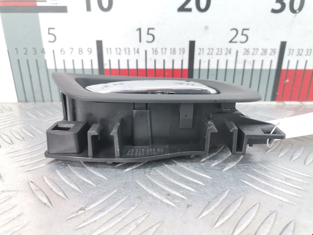 Ручка дверная передняя внутренняя правая PEUGEOT 308 2007-2015