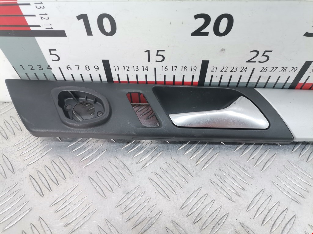 Ручка дверная передняя внутренняя правая VOLKSWAGEN Passat B7 2011-2015