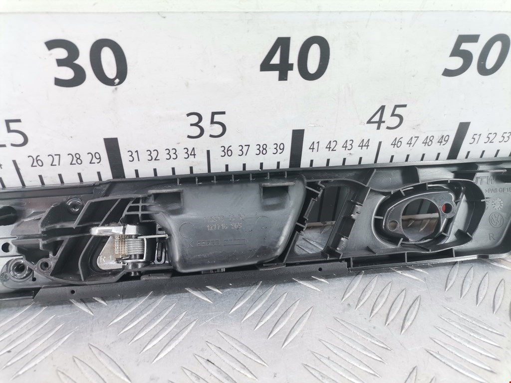 Ручка дверная передняя внутренняя правая VOLKSWAGEN Passat B7 2011-2015