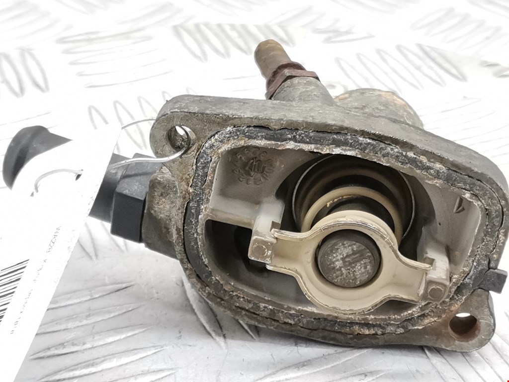 Корпус термостата FIAT Grande Punto 2005-2009