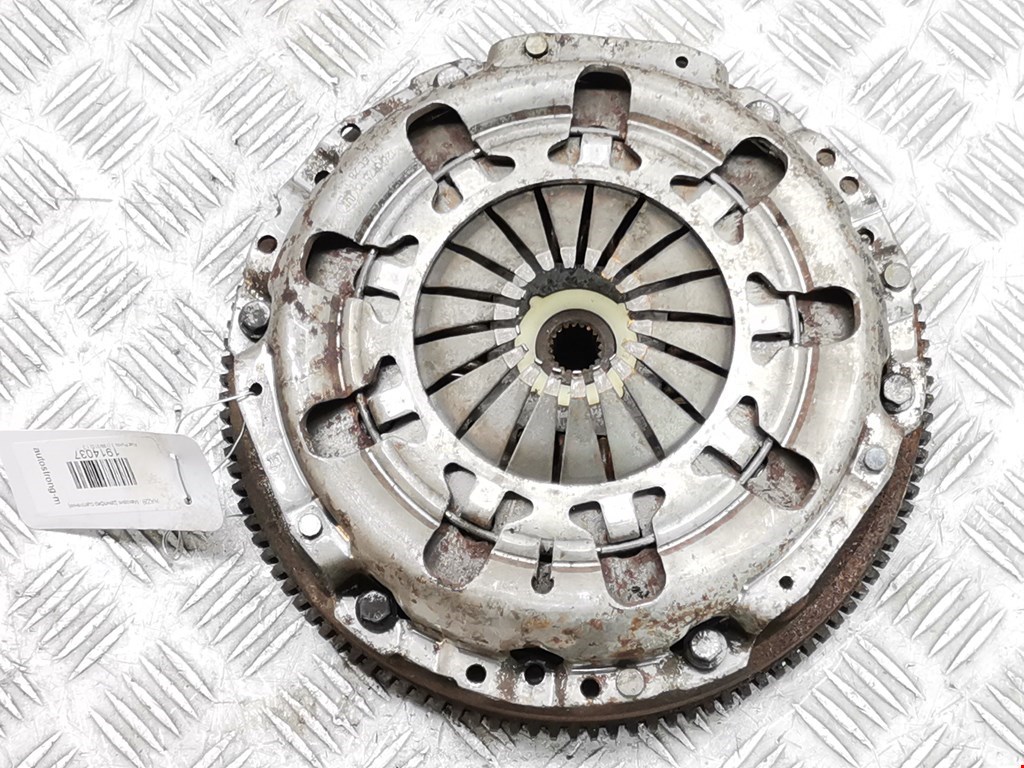 Маховик (демпфер сцепления) FIAT Grande Punto 2005-2009