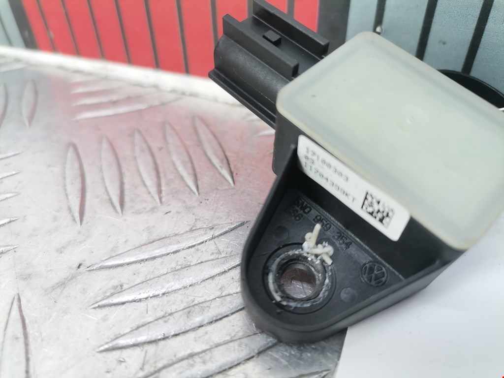 Датчик AIR BAG (подушек безопасности) SKODA Superb 2008-2015