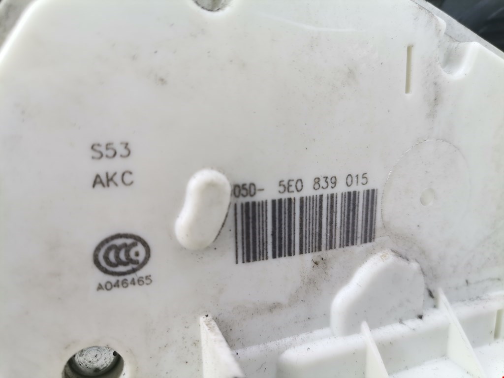 Замок двери задней левой SKODA Rapid 2012-2020