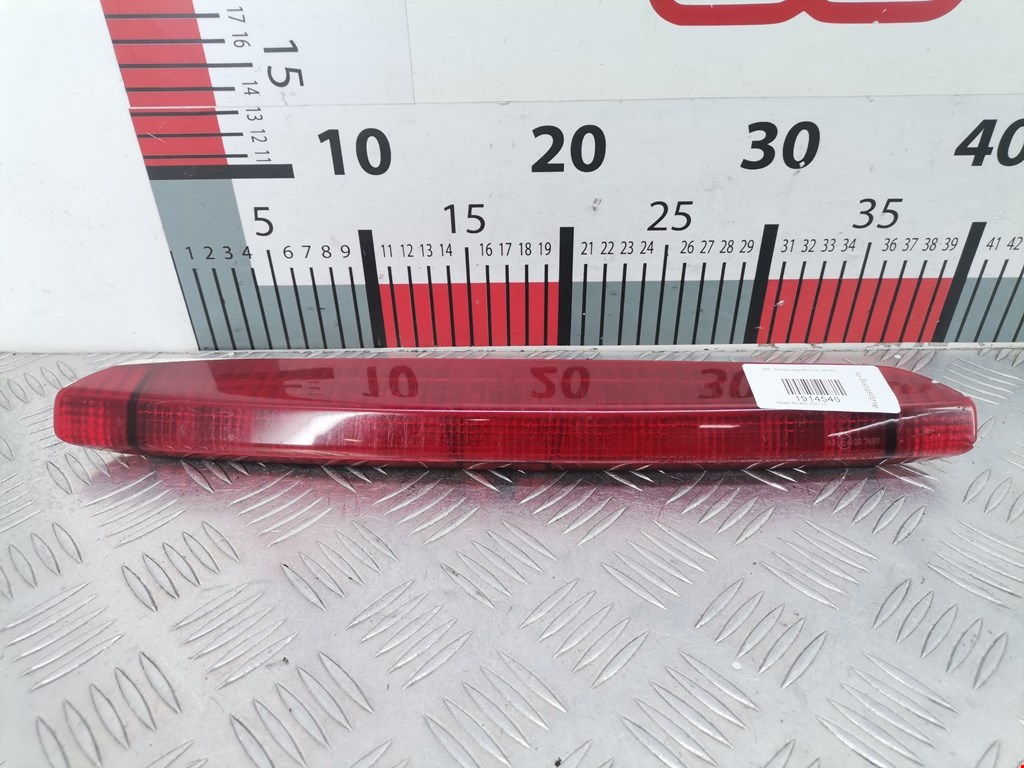 Фонарь дополнительный тормозной (стоп-сигнал) Nissan Murano (Z50) (2002-2008)
