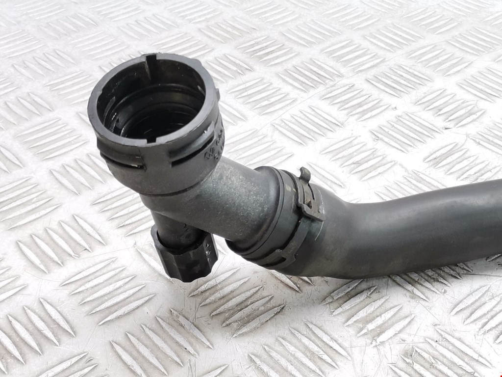 Патрубок SEAT Ibiza 2002-2008