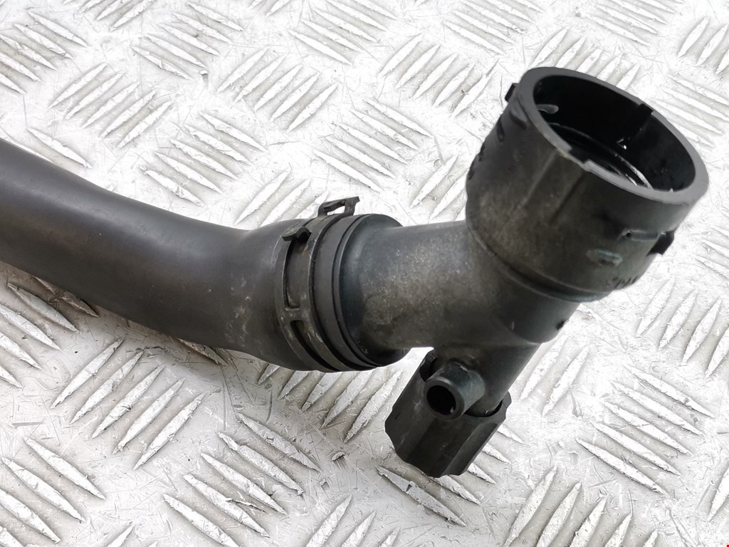 Патрубок SEAT Ibiza 2002-2008