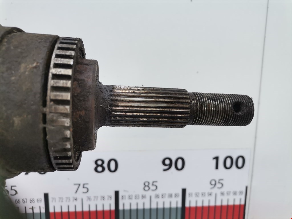 Полуось (привод, приводной вал) передняя правая NISSAN Almera N16 2000-2006