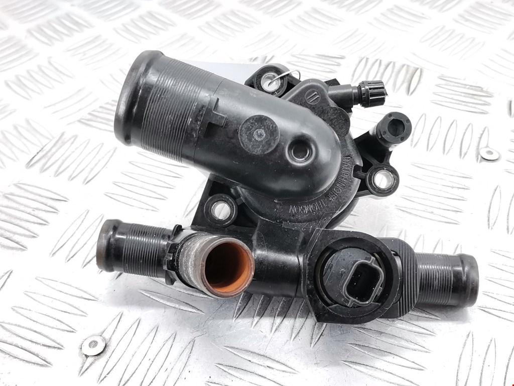 Корпус термостата RENAULT Scenic II 2003-2010