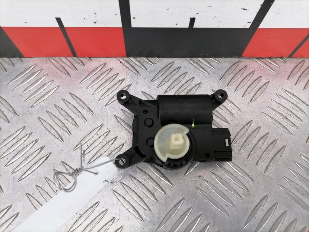 Моторчик заслонки печки OPEL Zafira B 2005-2012