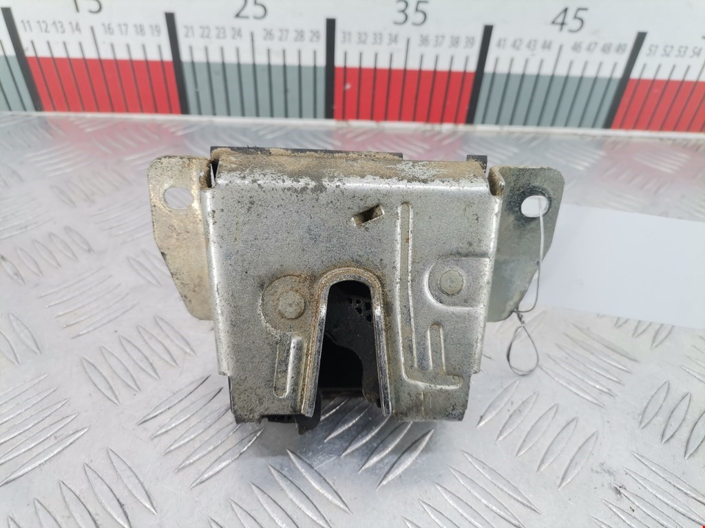 Замок багажника (крышки двери) MERCEDES-BENZ M-Class W163 ML 1997-2005