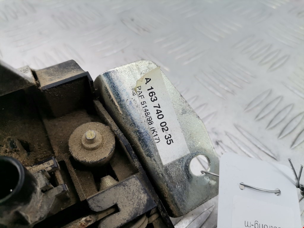 Замок багажника (крышки двери) MERCEDES-BENZ M-Class W163 ML 1997-2005