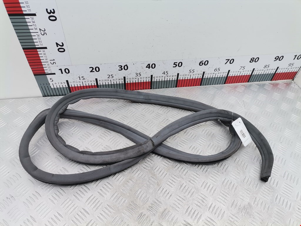 Уплотнитель двери MERCEDES-BENZ S-Class III W140 1991-1998