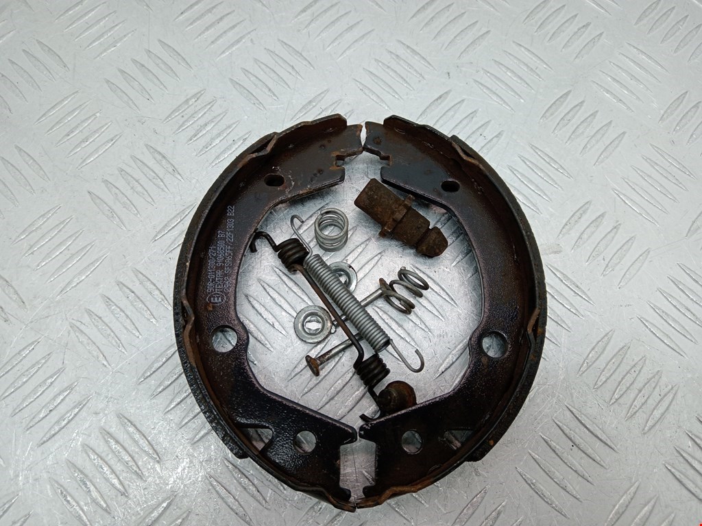 Механизм ручного тормоза (ручника) HYUNDAI Tucson l 2004-2010