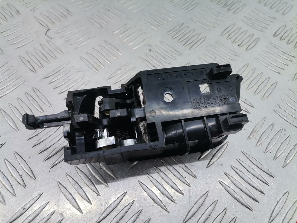 Ручка дверная задняя внутренняя правая TOYOTA Prius II XW20 2003-2012