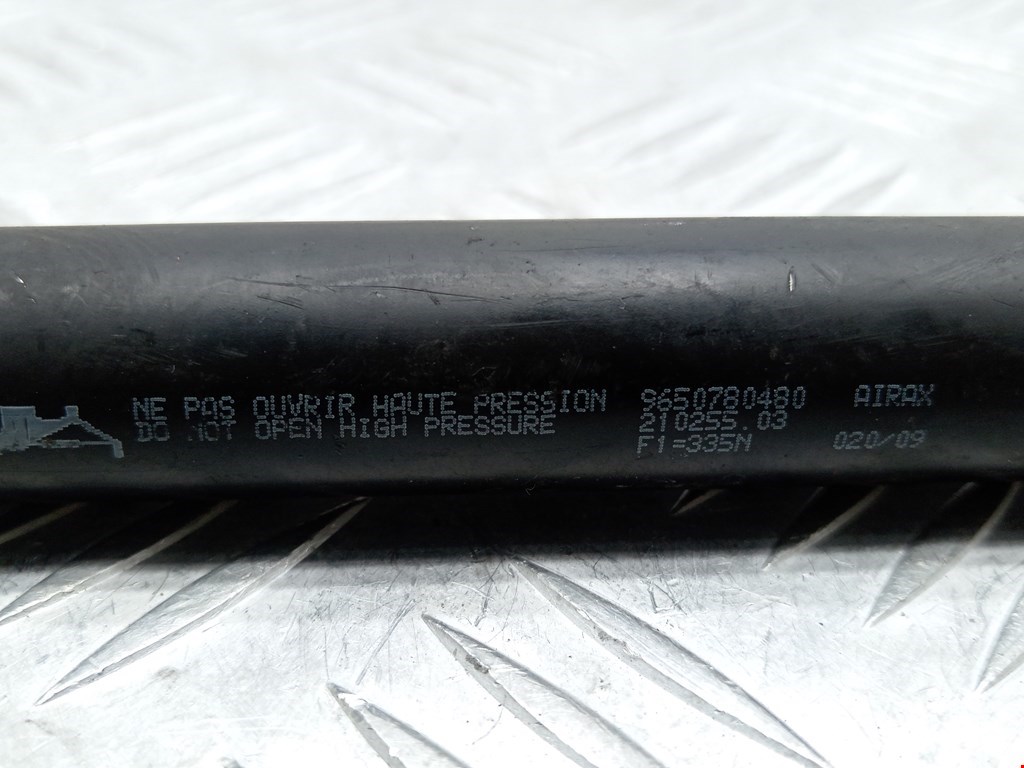 Амортизатор крышки (двери) багажника PEUGEOT 207 2006-2015