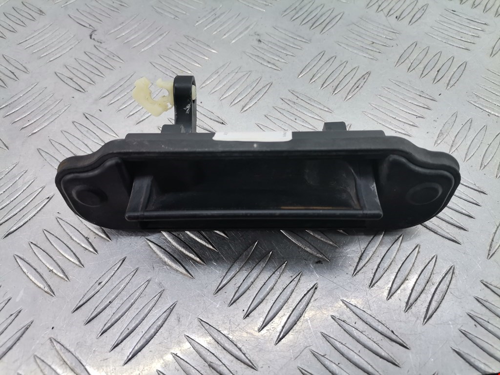 Ручка двери багажника наружная MAZDA Premacy CP 1999-2004