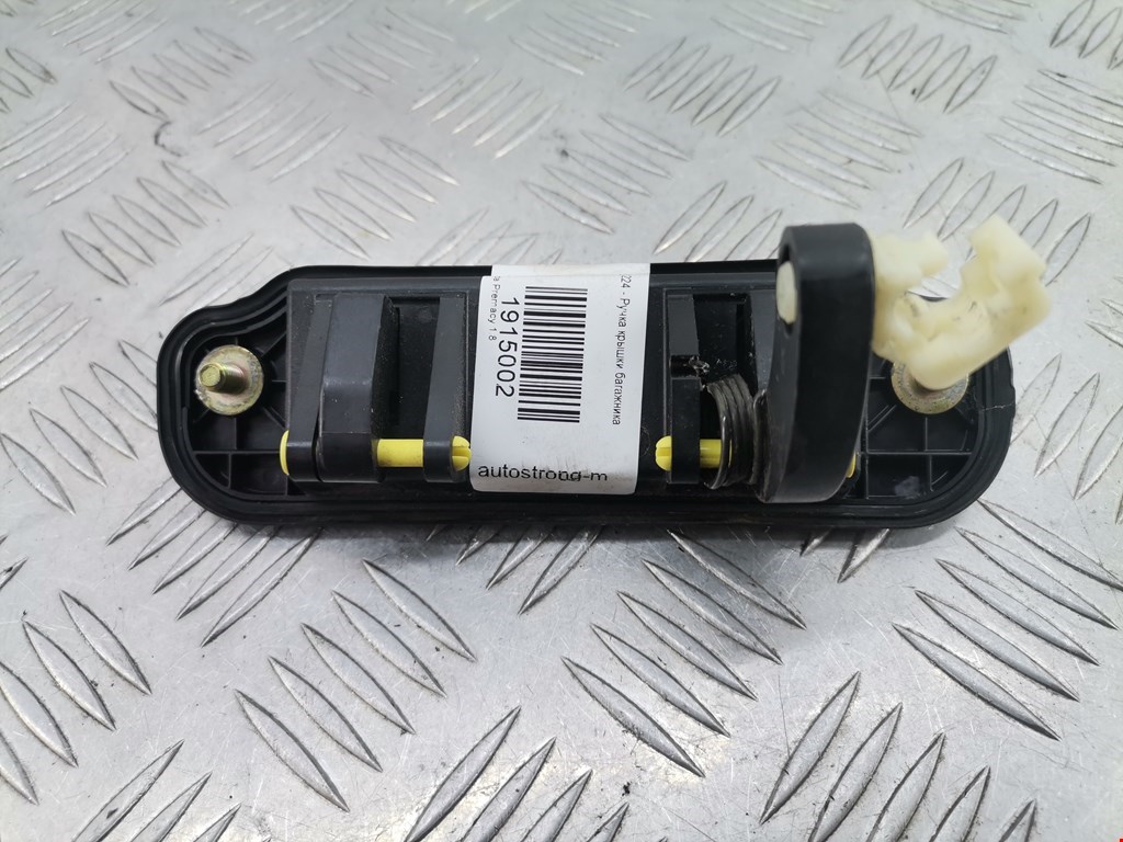 Ручка двери багажника наружная MAZDA Premacy CP 1999-2004