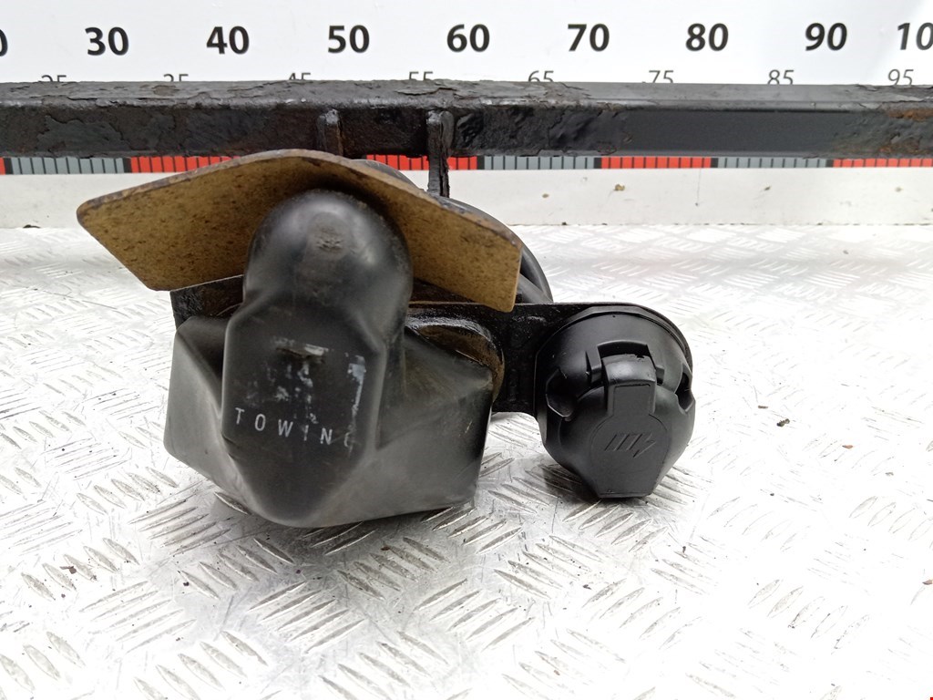 Фаркоп (прицепное устройство) JEEP Patriot 2007-2017