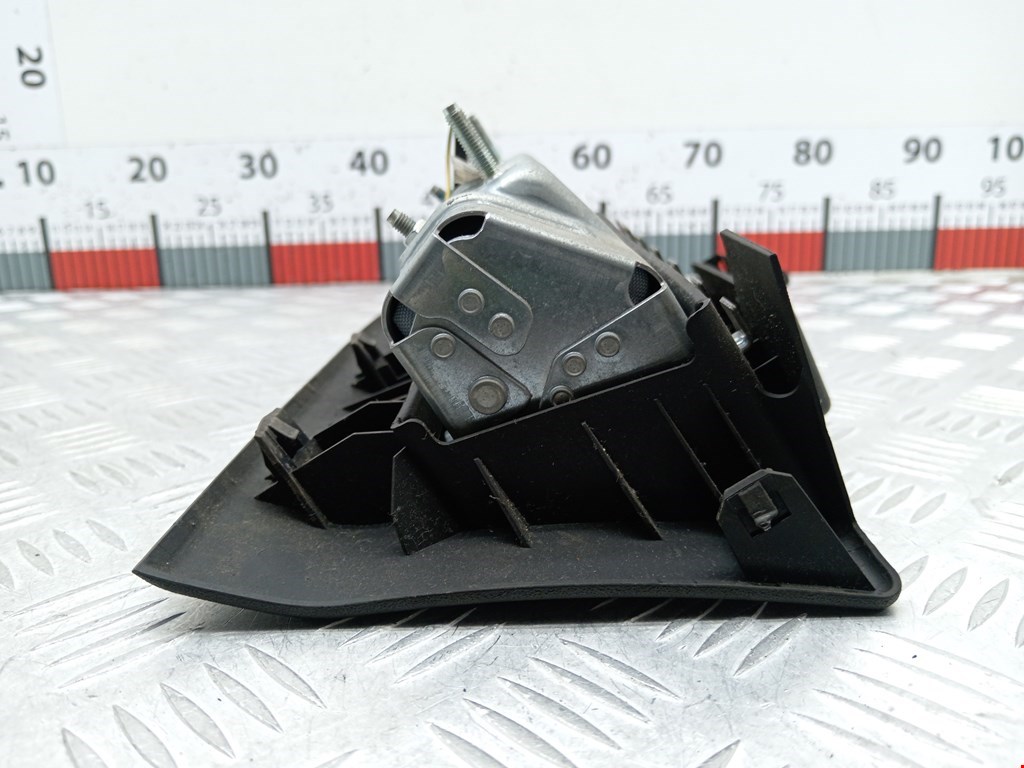 Подушка безопасности нижняя (для колен) CITROEN C4 Picasso 2006-2013