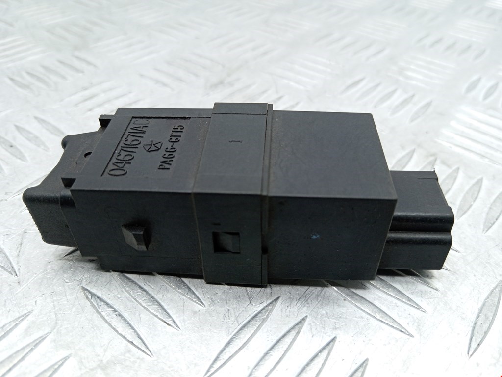 Переключатель стеклоочистителя CHRYSLER PT Cruser 2000-2010