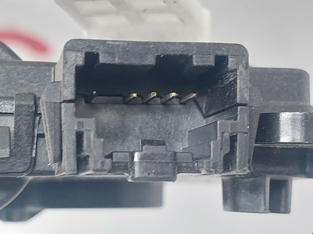 Моторчик заслонки печки CHEVROLET Malibu 2015-н.в.