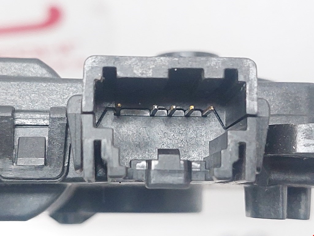 Моторчик заслонки печки CHEVROLET Malibu 2015-н.в.