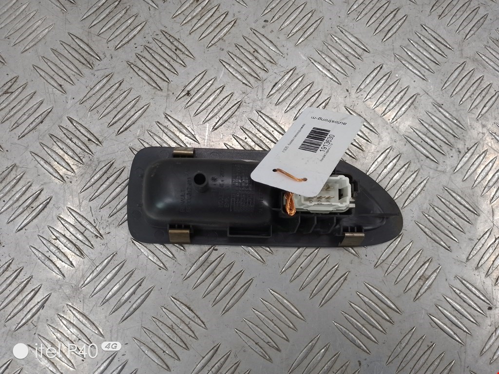 Кнопка стеклоподъемника RENAULT Laguna 2001-2007