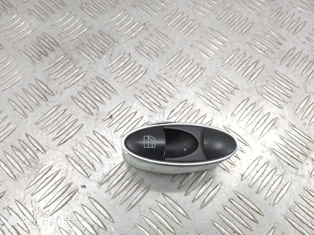 Кнопка стеклоподъемника MERCEDES-BENZ E-Class W211, S211 2002-2009