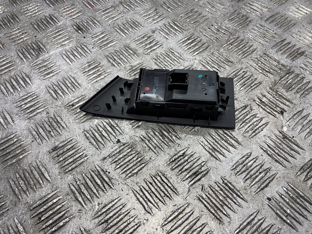 Блок управления стеклоподъемниками OPEL Astra J 2009-2017