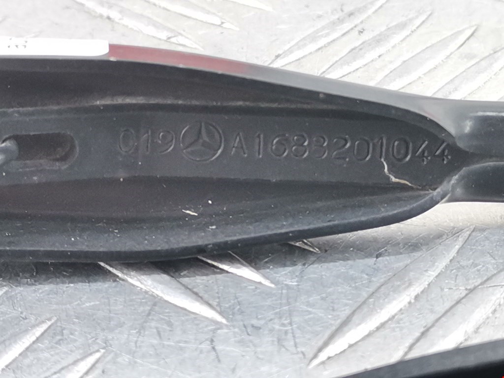 Поводок дворника задний (заднего) MERCEDES-BENZ A-Class W168 1997-2004