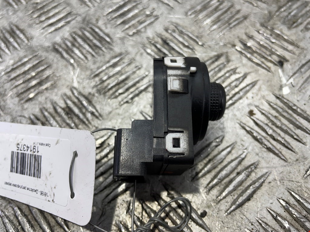 Блок управления зеркалами OPEL Astra J 2009-2017