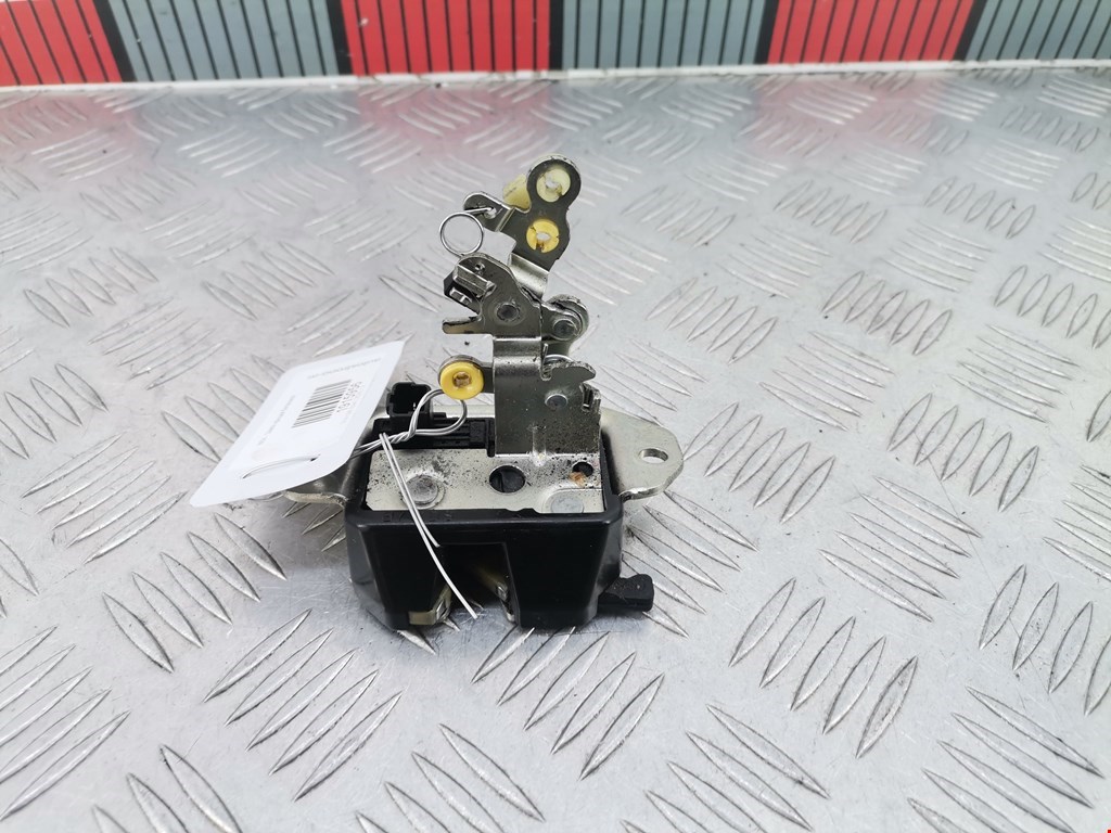 Замок багажника (крышки двери) CHEVROLET Spark 2010-2015