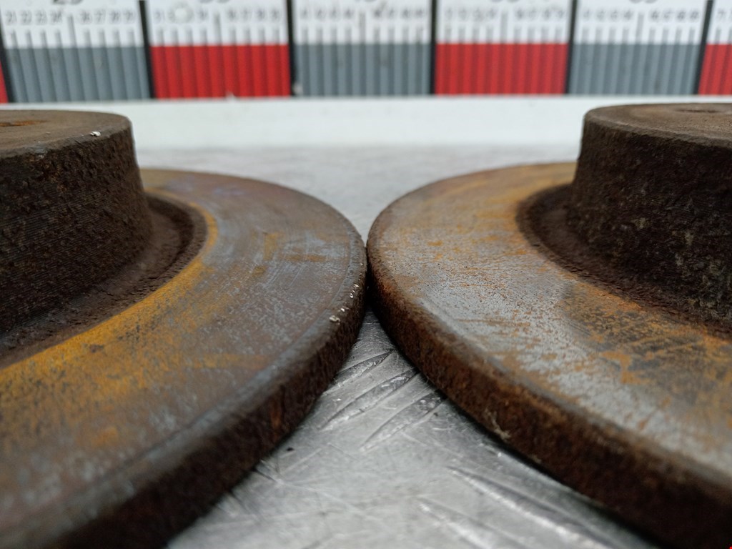 Диск тормозной задний FORD Focus II 2005-2011