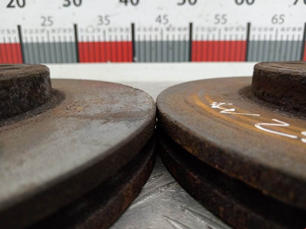 Диск тормозной передний CHEVROLET Cruze 2009-2015