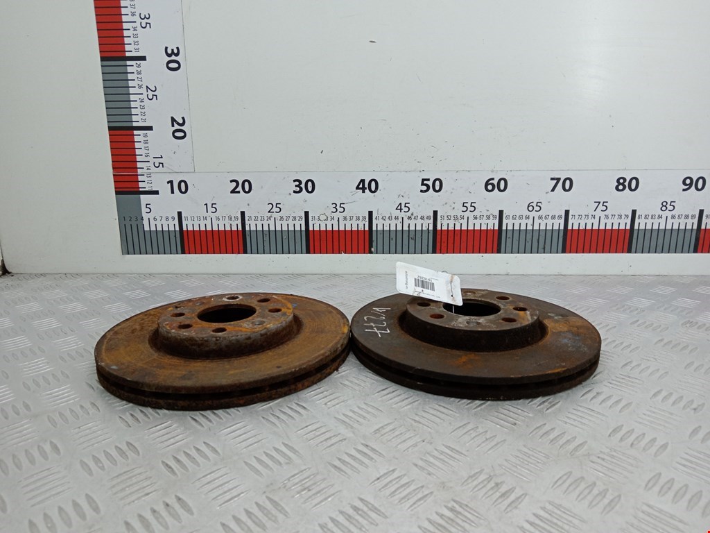 Диск тормозной передний OPEL Corsa D 2006-2014