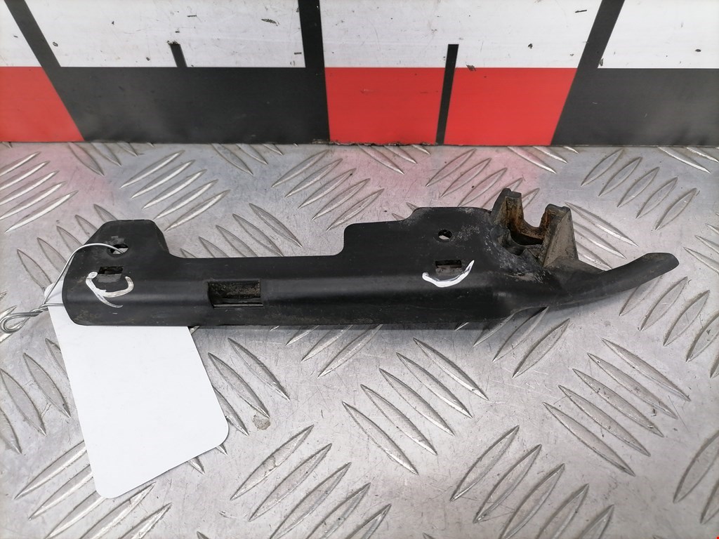 Кронштейн переднего бампера левый OPEL Astra G 1998-2005