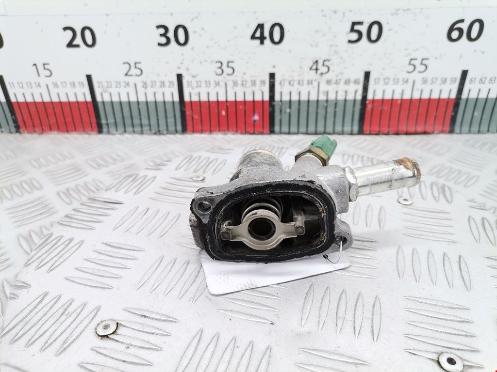 Корпус термостата FIAT Grande Punto 2005-2009