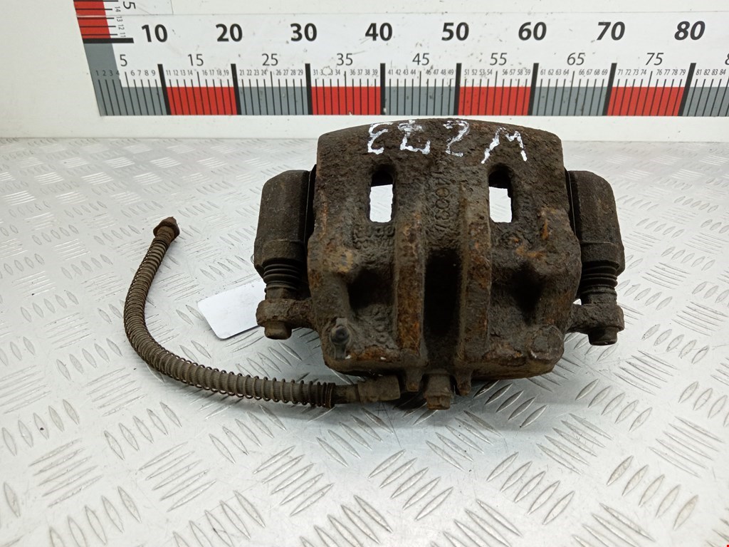 Суппорт передний левый SSANG YONG Rodius 2004-2013