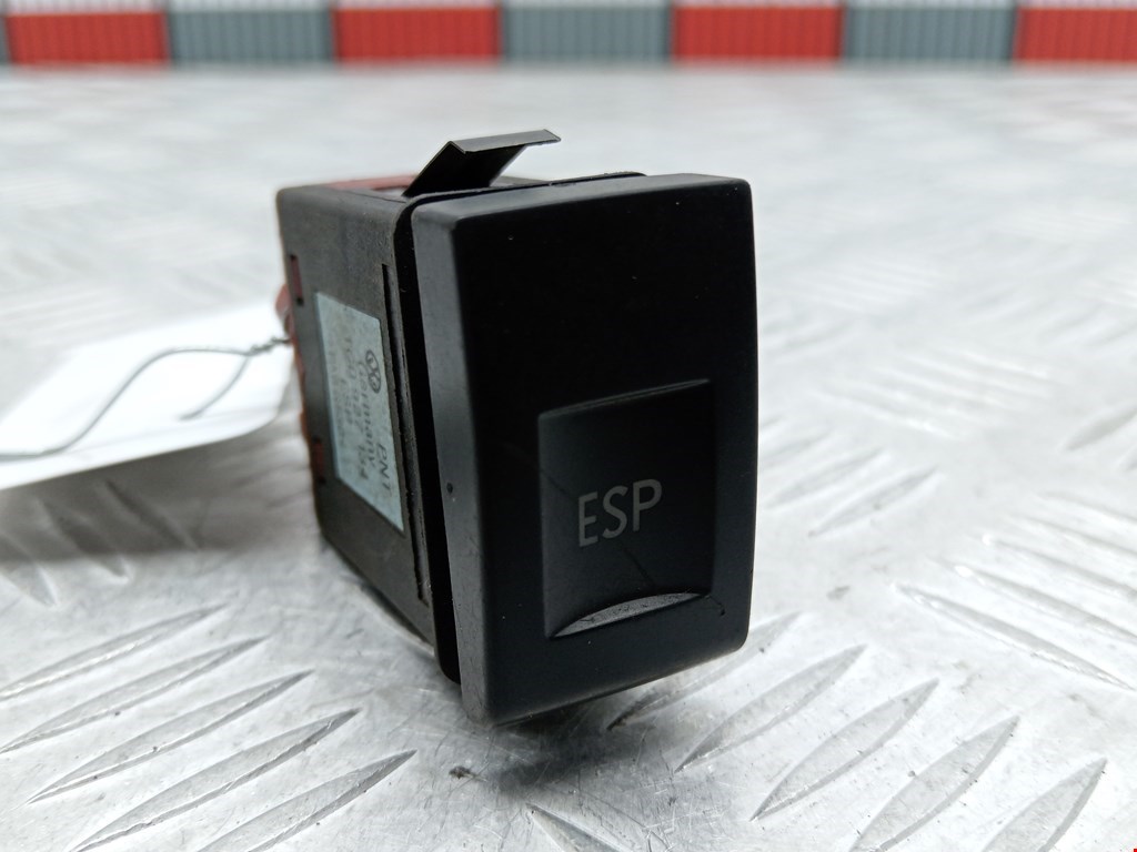 Кнопка антипробуксовочной системы VOLKSWAGEN Beetle A4 1998-2010