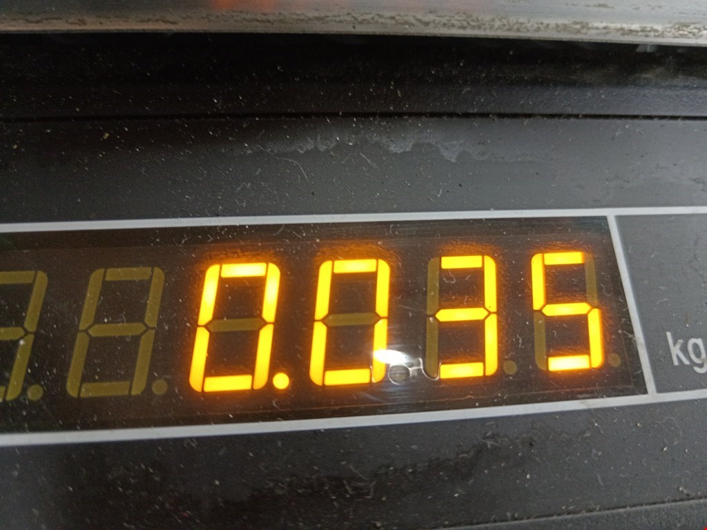 Кнопка антипробуксовочной системы VOLKSWAGEN Beetle A4 1998-2010