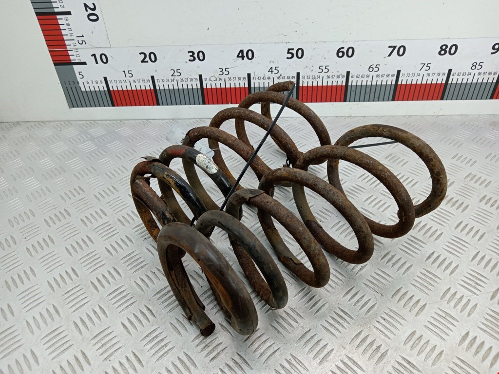 Пружина задняя левая/правая VOLVO XC90 2002-2014