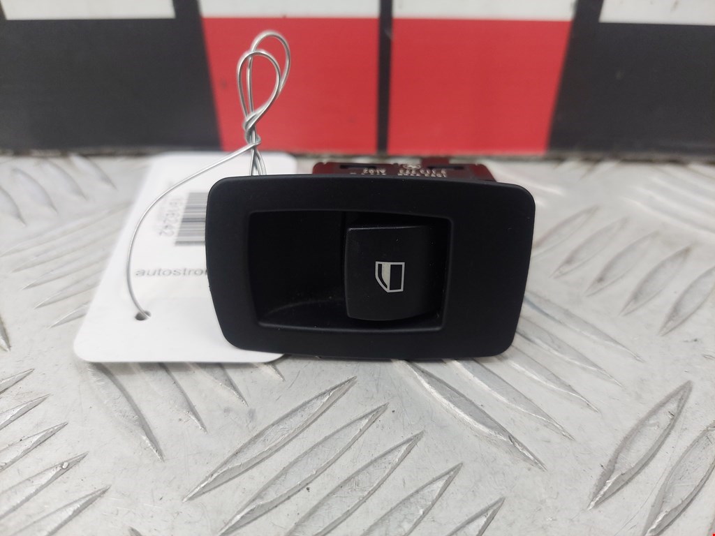 Кнопка стеклоподъемника BMW 5er 5 серия E60/E61 2003-2010