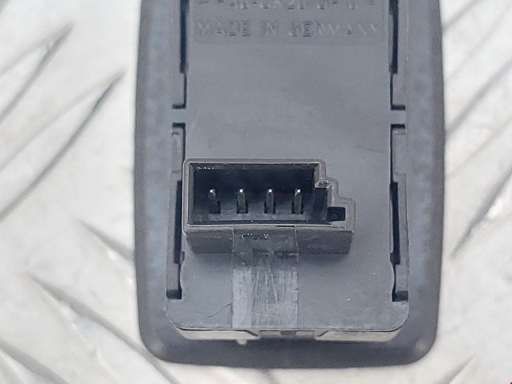 Кнопка стеклоподъемника BMW 5er 5 серия E60/E61 2003-2010