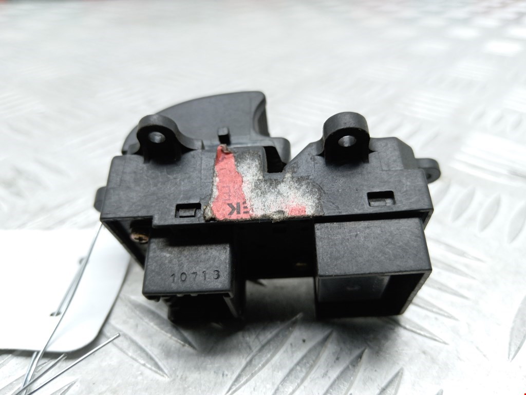 Кнопка стеклоподъемника HONDA Accord VI 1998-2002