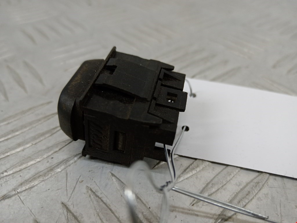 Кнопка стеклоподъемника CITROEN Xsara 1997-2000