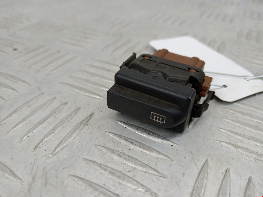 Кнопка подогрева (обогрева) заднего стекла Renault Clio 2 (1998-2005)