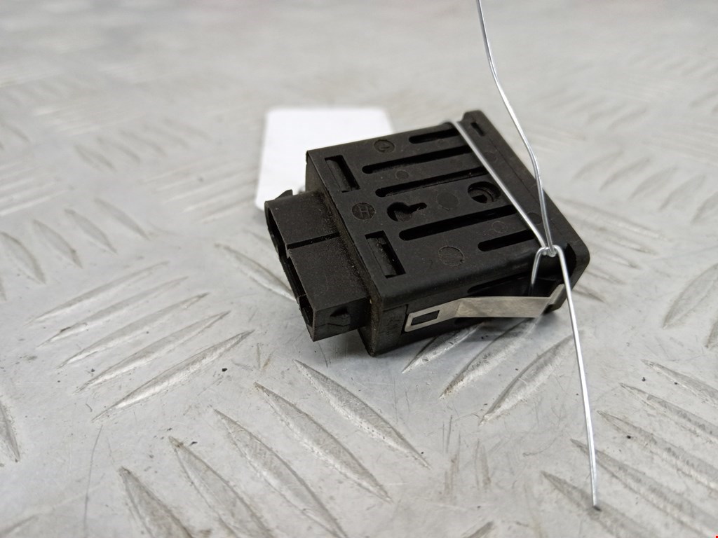 Кнопка корректора фар BMW 3er E36 1991-2000